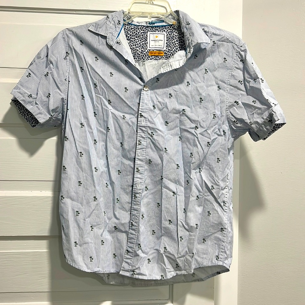 Beach themed button up